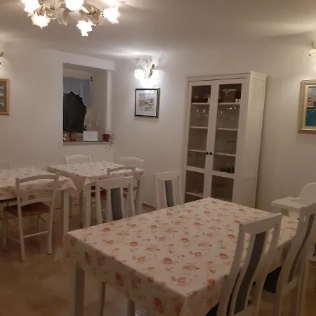 Pensión Claudia Fažana