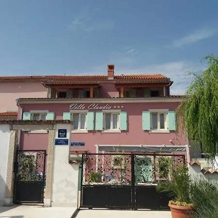 Pensjonat Claudia 3*